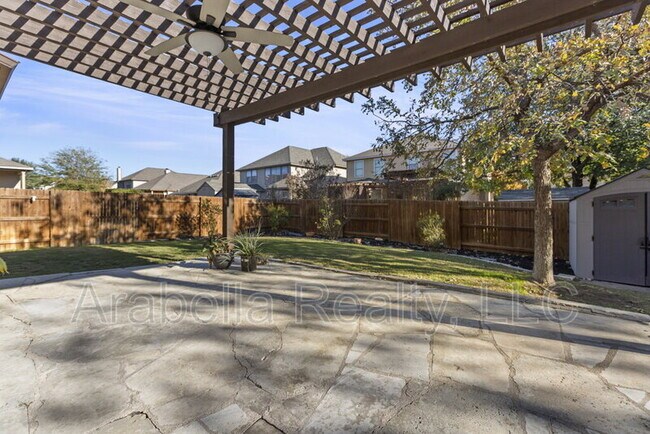 Building Photo - 208 Dove Run