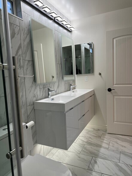 Building Photo - 33751 El Encanto Ave