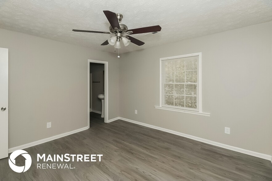 Building Photo - 9224 Raven Dr