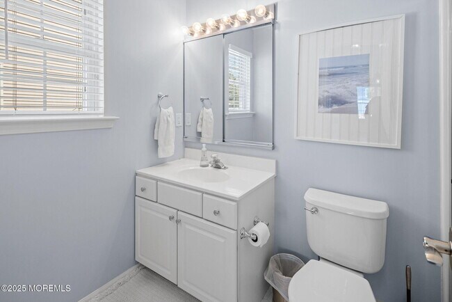 Building Photo - 148 Mizzen Ave