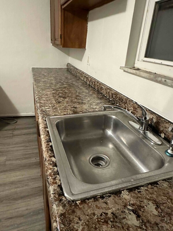 Building Photo - 9534 Glendale Rd