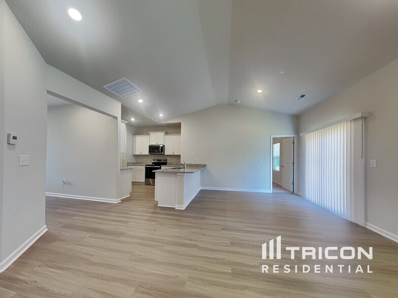 Building Photo - 1437 Nia Rd