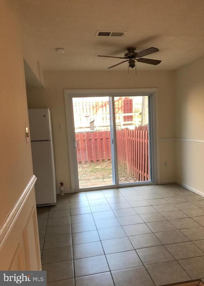 Building Photo - 4116 Ferrara Terrace