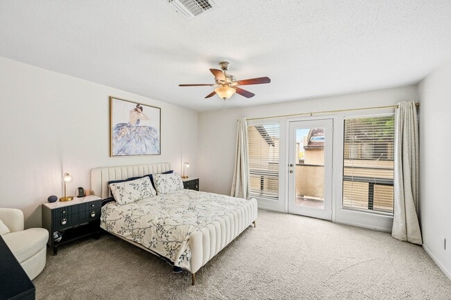 Building Photo - 1116 Bering Dr