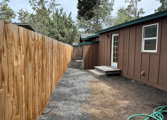 Building Photo - 20618 Silas Dr