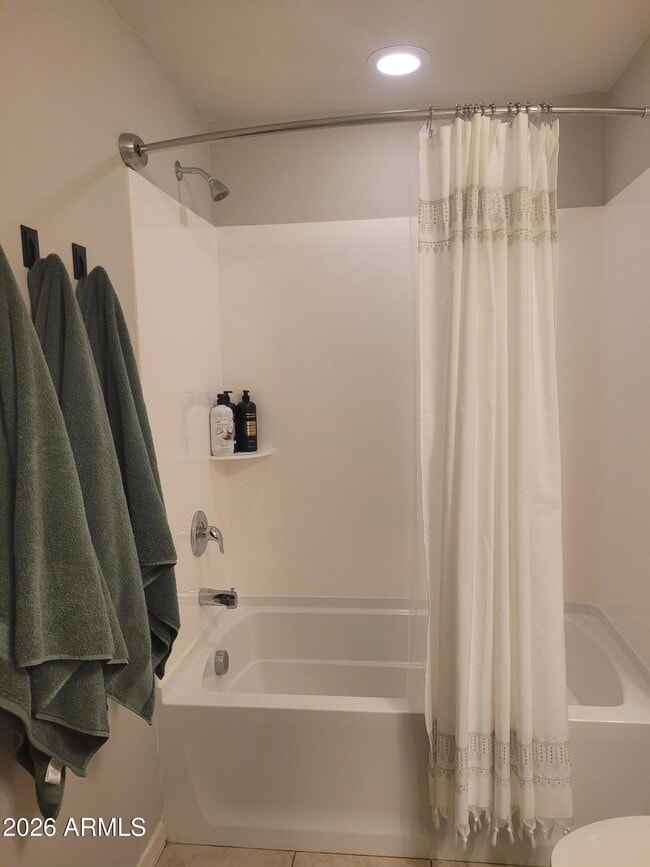 Building Photo - 22849 E Marsh Rd