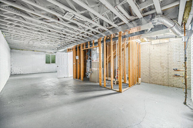 Building Photo - 3029 Aspen Lane