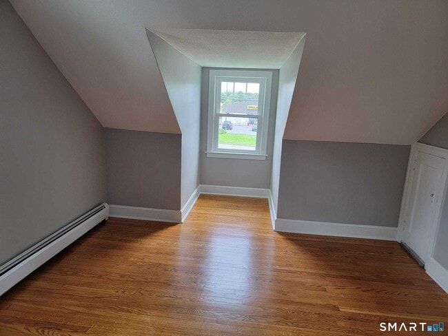 Building Photo - 405 Wolcott Rd