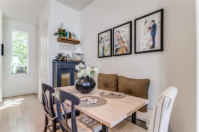 Building Photo - 5515 Bryan Pkwy