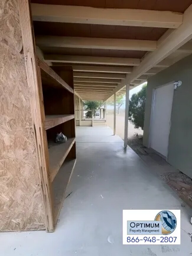 Building Photo - Fully Remodeled 3BD/2BA Home on Spacious Lot