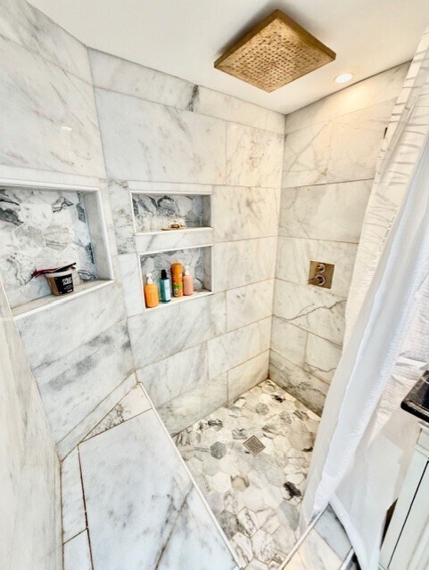 Building Photo - 14 Amity St