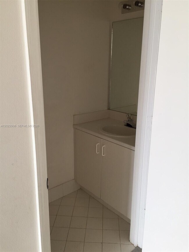 Building Photo - 1804 Salerno Cir
