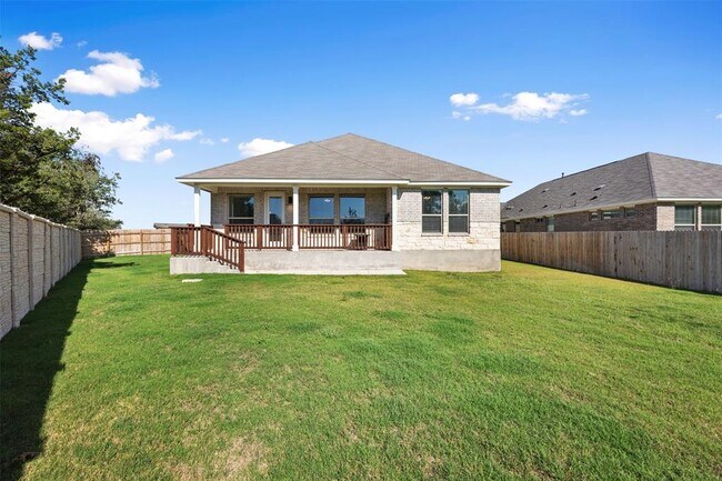 Building Photo - 686 Treadwell Ln
