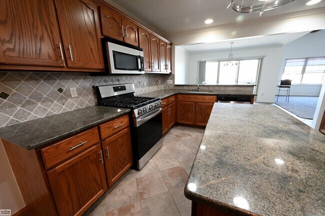 Building Photo - 28777 Berwick Ct