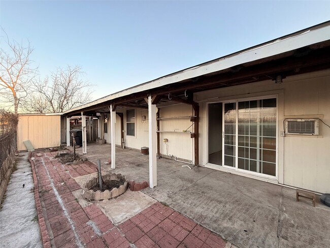 Building Photo - 13810 Audra Ln