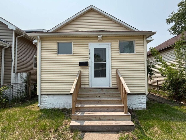 Primary Photo - Cozy 3-bed home in Hammond!