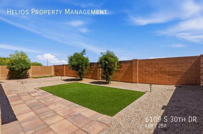 Building Photo - 6109 S 30th Dr