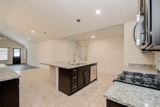 Building Photo - 9818 Jacy Creek Dr