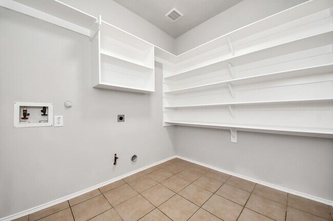 Building Photo - 21114 Twila Springs Dr