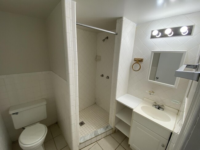 Building Photo - 5106 Ohara Ct