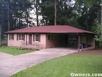 Building Photo - 4000 Dolly Ridge Rd