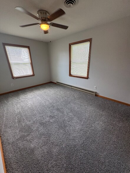 Building Photo - 1252 Gatewood Rd