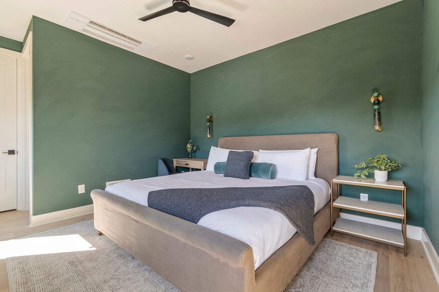 Building Photo - 1117 3rd Ave S