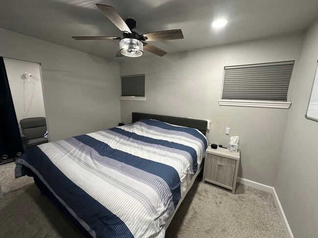 Building Photo - 11916 Barrett St