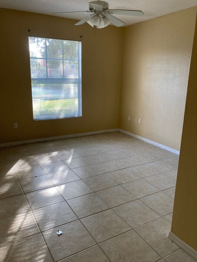 Building Photo - 5536-8111 Metrowest Blvd., Orlando https://www.propertypanorama.com/instaview/stellar/S5136656