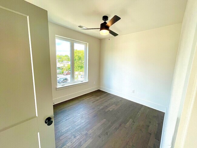 Building Photo - 1507 Porter Rd