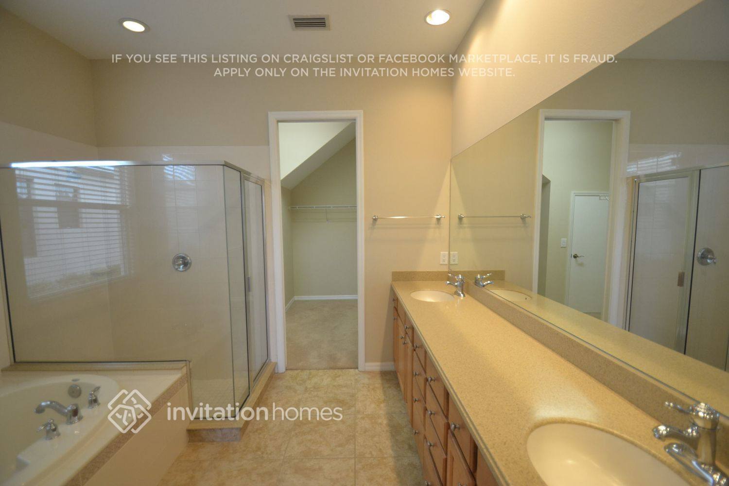 Building Photo - 15733 Butterfish Pl