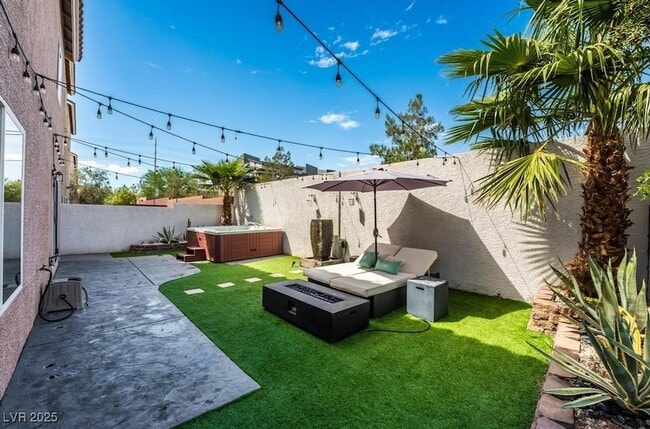 Building Photo - 6822 Cavatina Ave