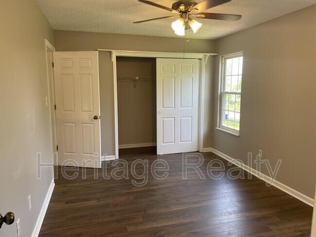 Building Photo - 9000 Colchester Ridge Rd