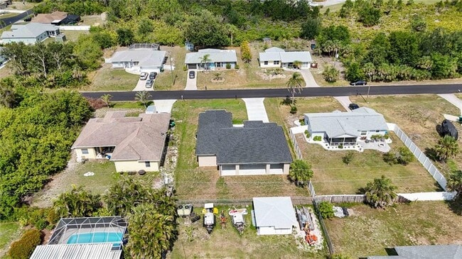 Building Photo - 6146 Grandeur St