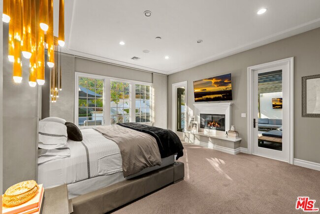 Building Photo - 25400 Prado De Las Peras