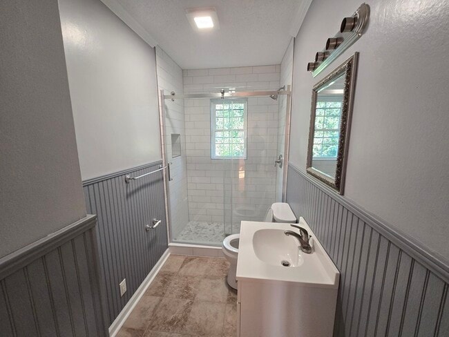 Building Photo - 3409 Alta Vista Dr