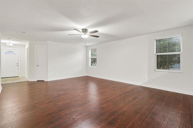 Building Photo - 1010 Chilton Dr