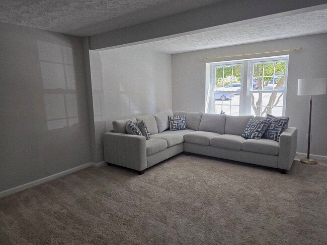 Building Photo - 5586 Talbot Ct