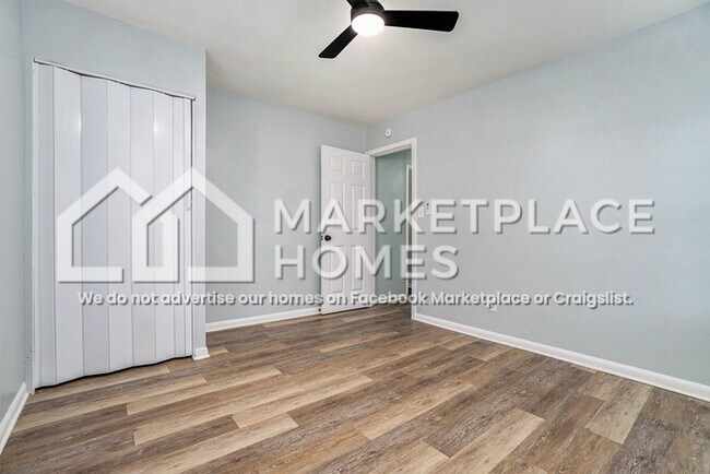 Building Photo - 2842 Mango Cir NW