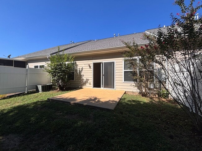 Building Photo - Beautiful 2-Bed, 2.5-Bath Townhouse in Har...