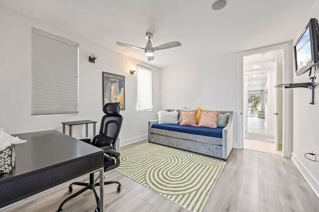 Building Photo - 873 S Atlantic Ave