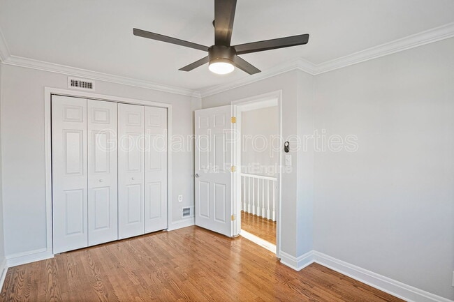 Building Photo - 47 S Hawthorne Rd