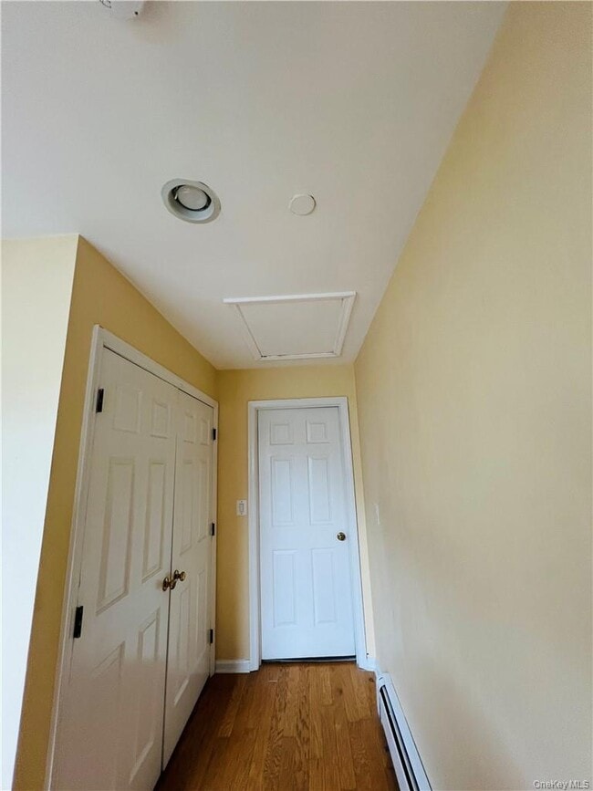 Building Photo - 36 Greenridge Ave