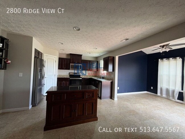 Building Photo - 2800 Ridge View Ct