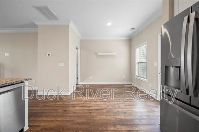 Building Photo - 2718 Wind Gap Dr