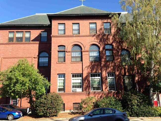 Building Photo - 124 Orange St