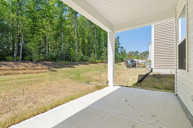 Building Photo - 707 Spoonbill Trl