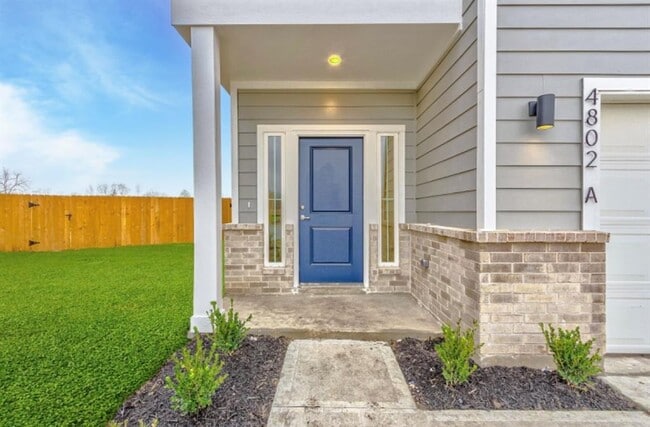 Building Photo - 4802 Centipede Rd