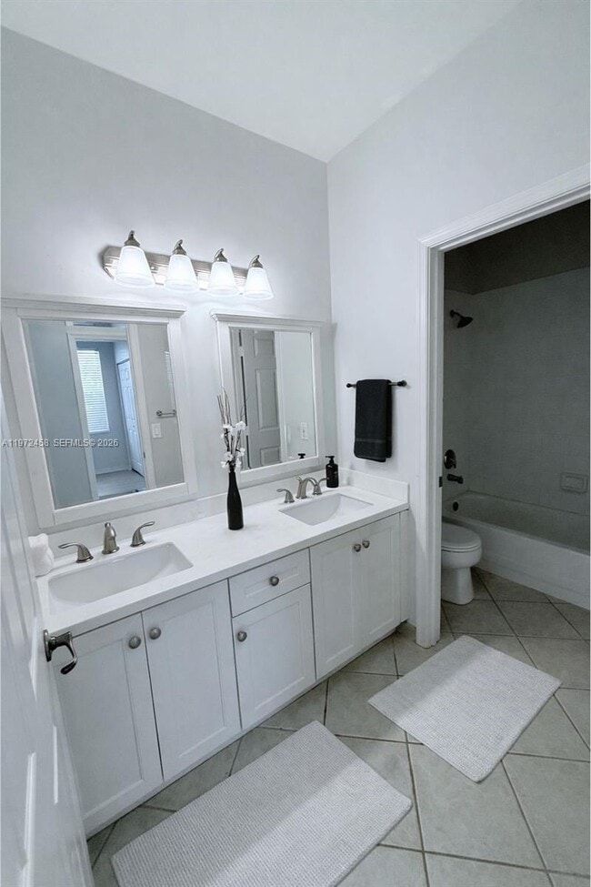 Building Photo - 5089 NW 121st Dr