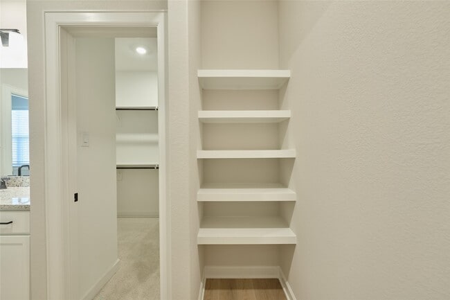 Building Photo - 21554 Bluebonnet Bay Dr
